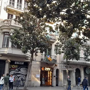 La Casa De Laura Nisia Couette-café