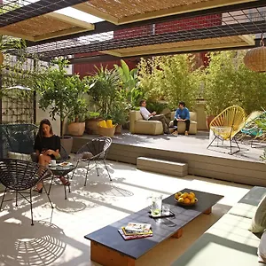 Chic & Basic Lemon Boutique 2* Barcelona